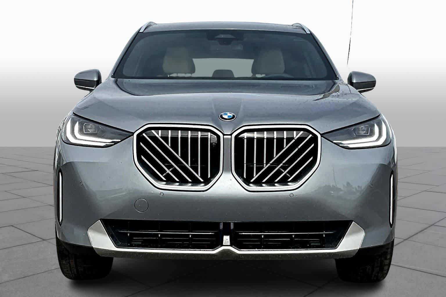 New 2026 BMW X3 xDrive30i w/ Premium Package AWD/4WD image 3