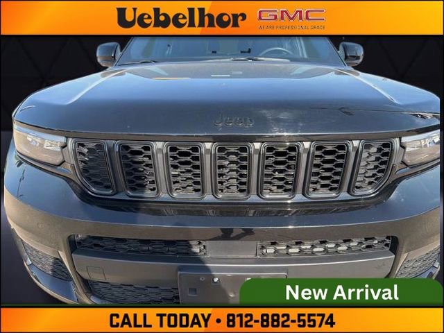 Used 2023 Jeep Grand Cherokee L Laredo image 15