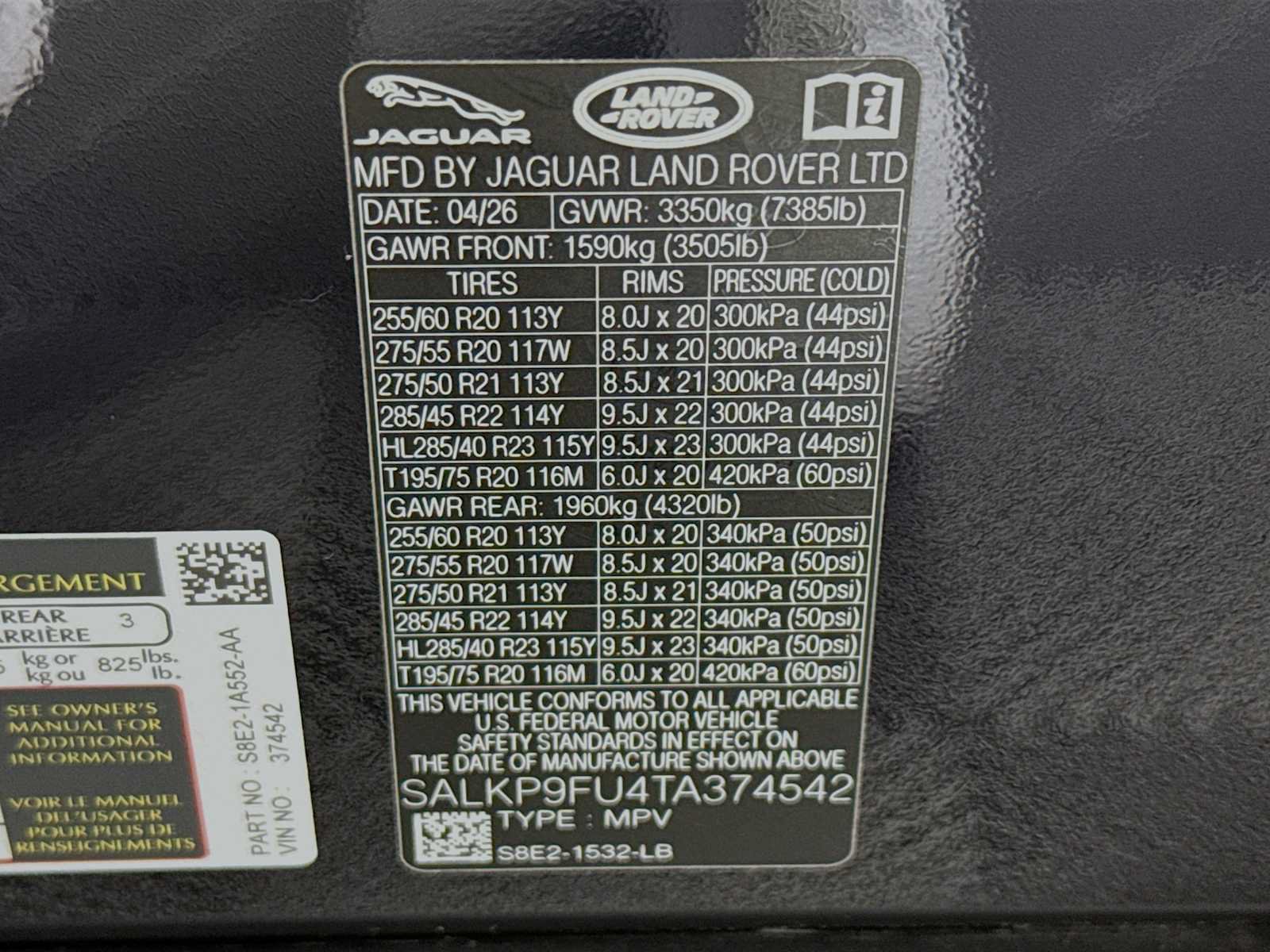 New 2026 Land Rover Range Rover SE AWD/4WD image 32