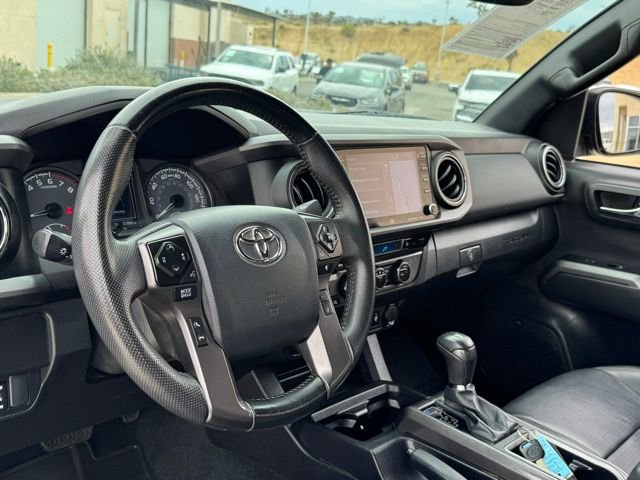 Used 2023 Toyota Tacoma TRD Off-Road image 21