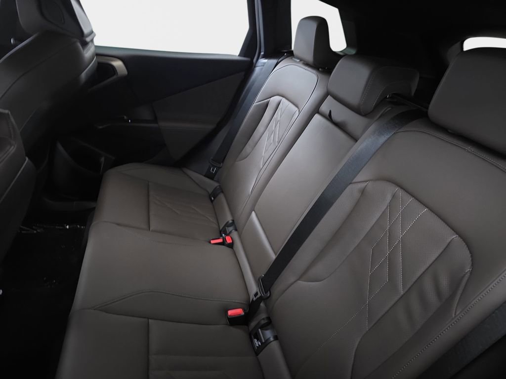 Used 2025 BMW X3 xDrive30i image 17