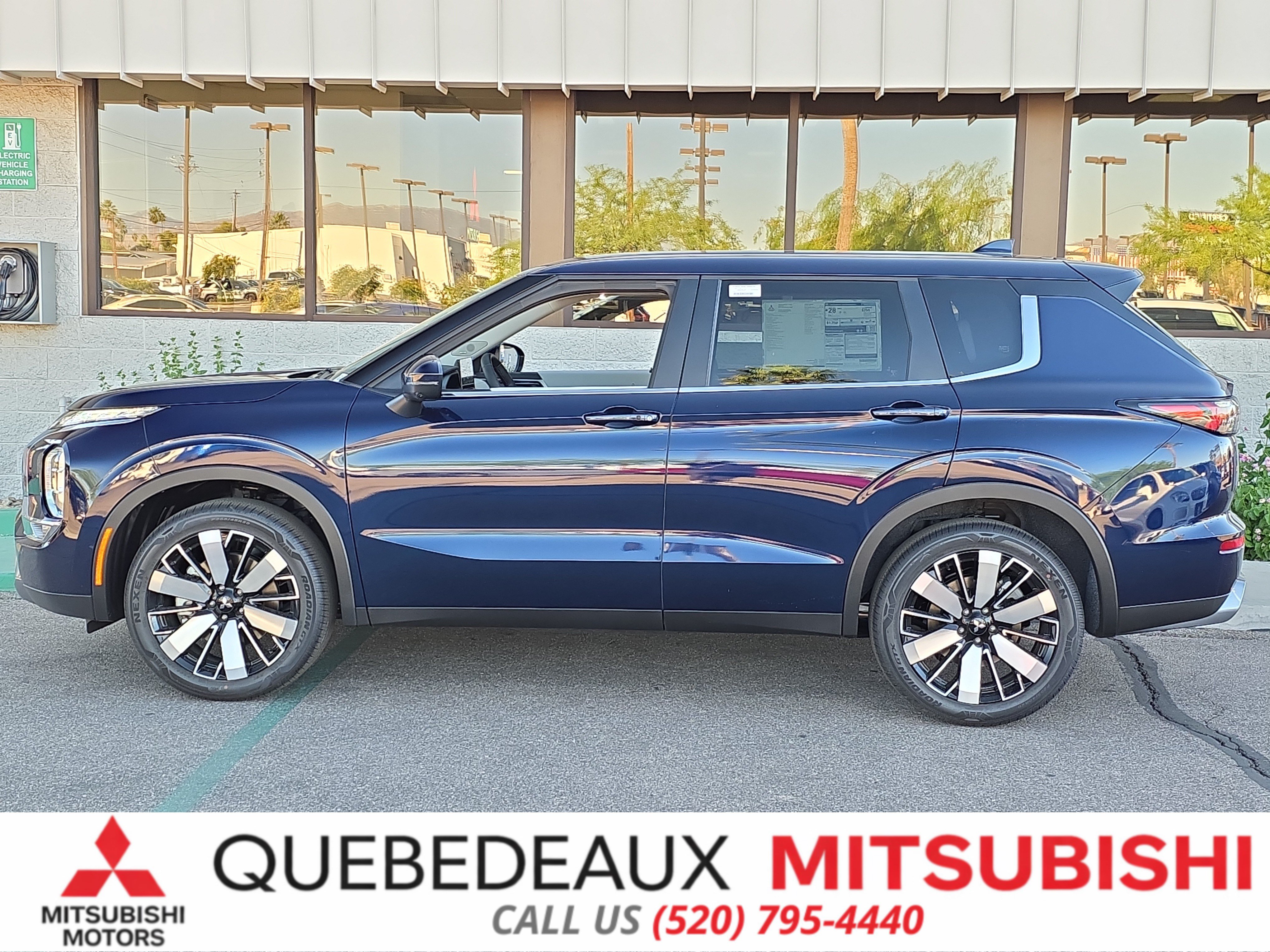 New 2026 Mitsubishi Outlander SE FWD image 4