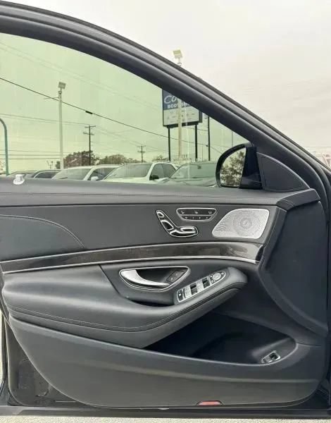 Used 2018 Mercedes-Benz S 450 Sedan image 20