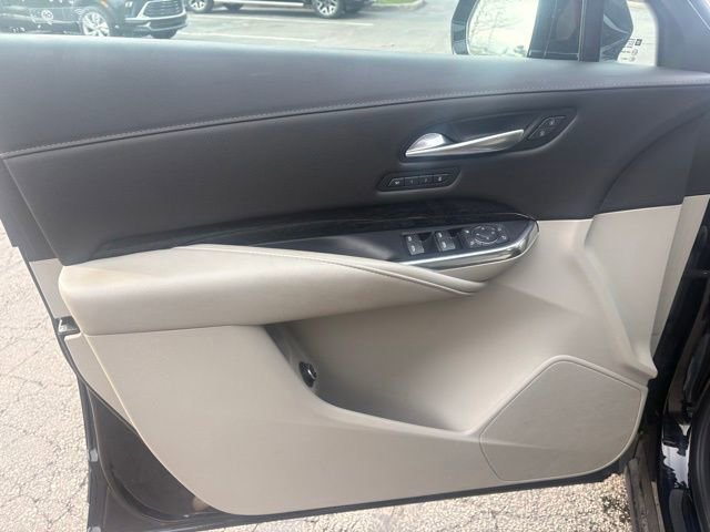 Used 2022 Cadillac XT4 Premium Luxury w/ Enhanced Visibility Package image 20