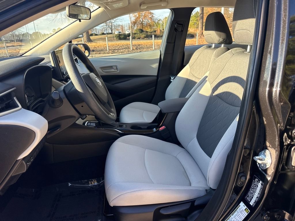Used 2022 Toyota Corolla LE image 13