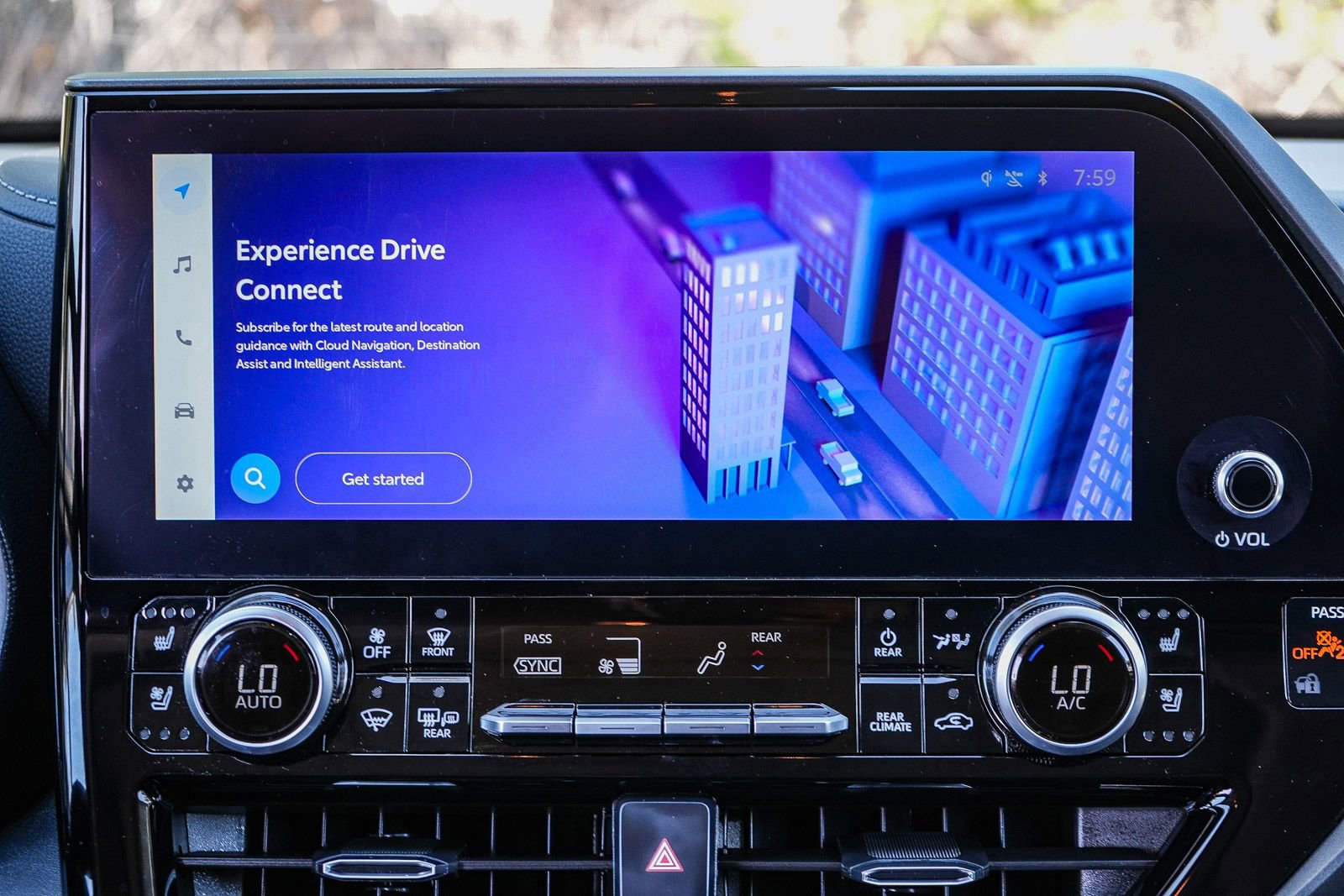 Certified 2025 Toyota Highlander Limited image 13