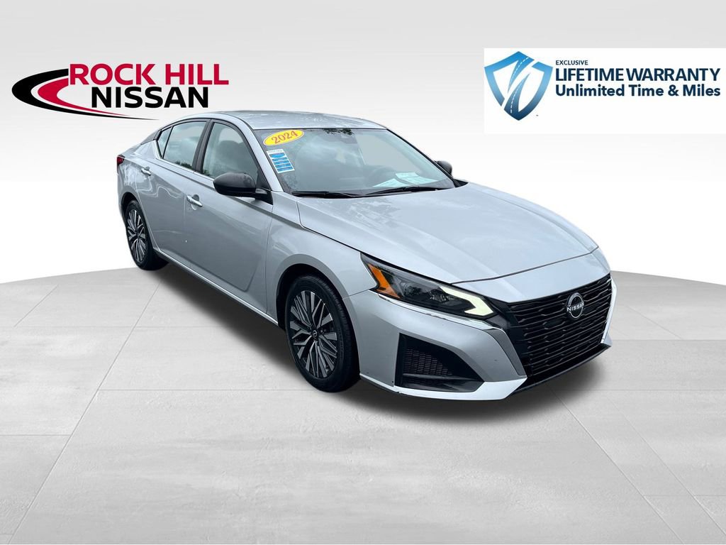 Used 2024 Nissan Altima 2.5 SV