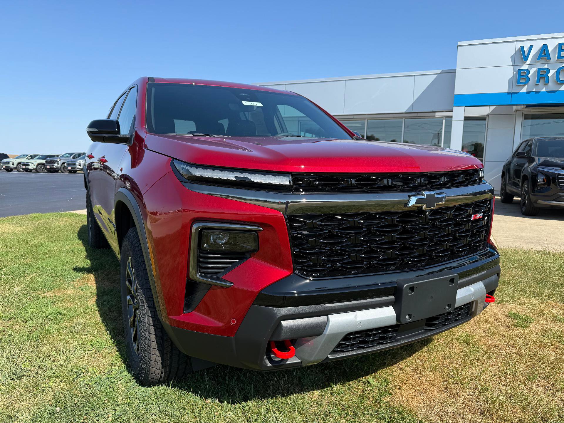 New 2026 Chevrolet Traverse Z71 w/ Enhanced Driving Package image 1