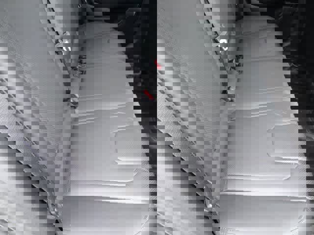 Used 2023 Hyundai Elantra Limited image 20