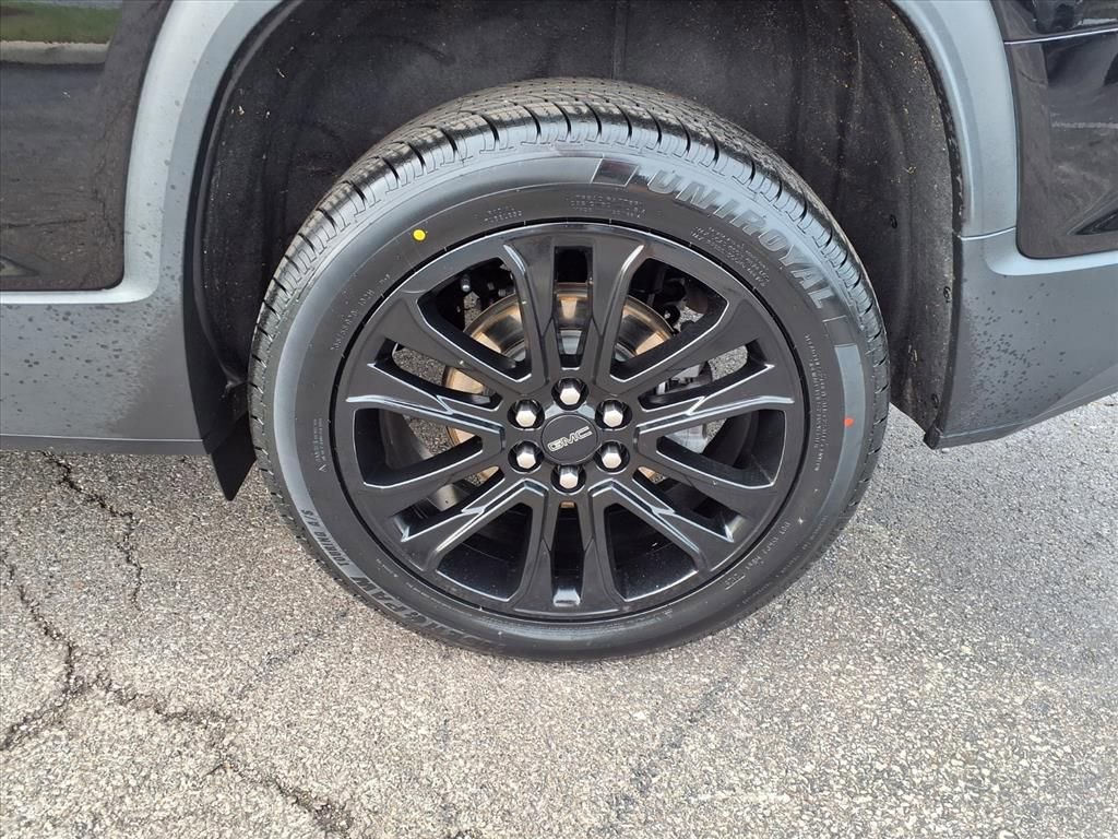 Certified 2022 GMC Acadia SLE w/ Driver Convenience Package image 38