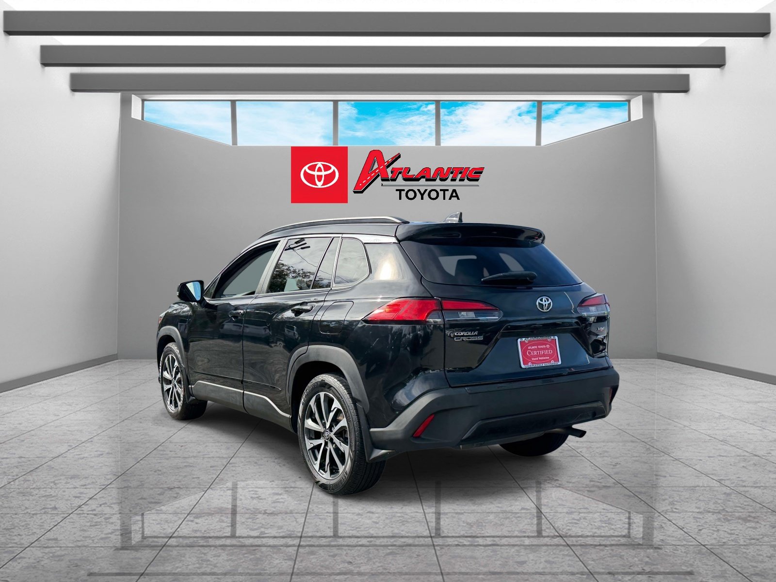 Certified 2024 Toyota Corolla Cross XLE w/ Convenience Package AWD/4WD image 5