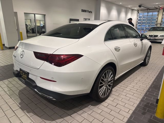 Used 2025 Mercedes-Benz CLA 250 image 11