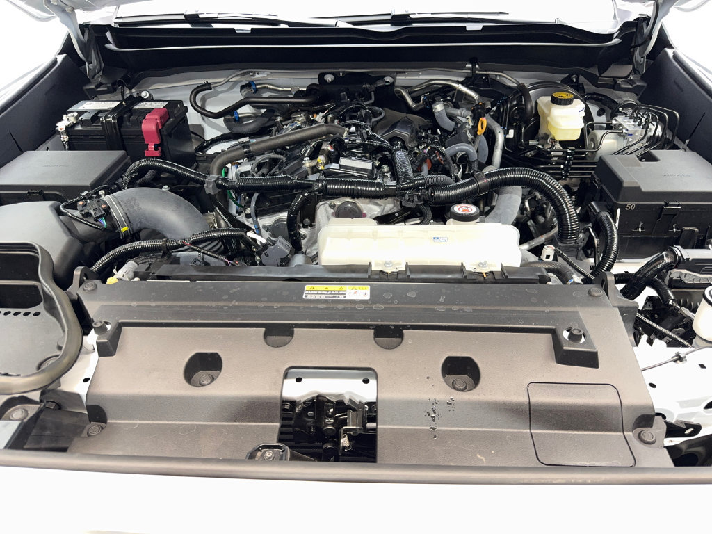 Used 2025 Toyota Tacoma TRD Sport AWD/4WD image 75