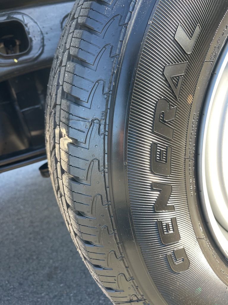 Used 2025 Chevrolet Silverado 1500 W/T w/ WT Value Package image 26