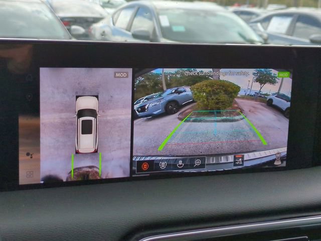 New 2026 Nissan Armada SL w/ Captain's Chari Seat Package image 18