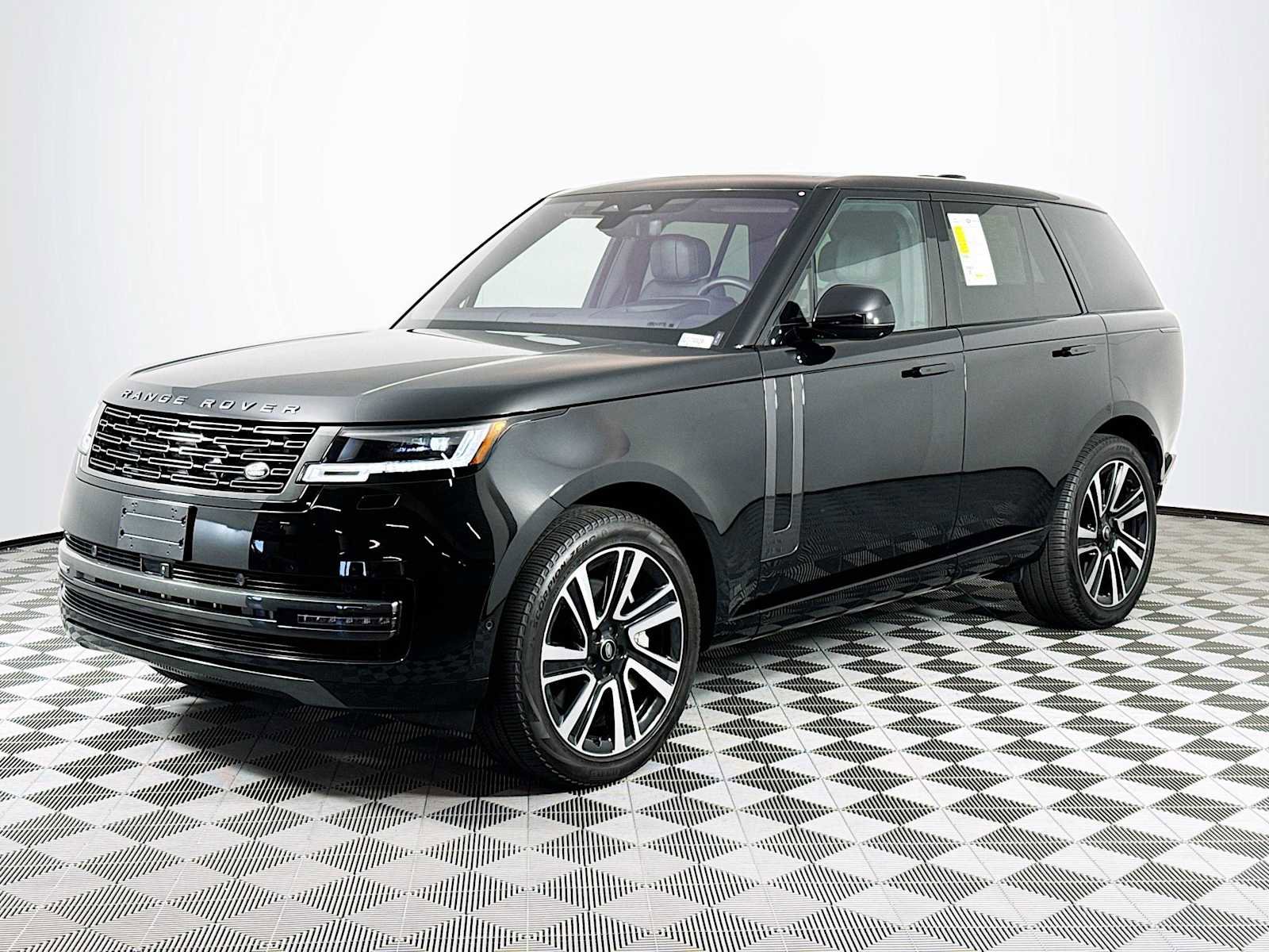 Used 2023 Land Rover Range Rover SE