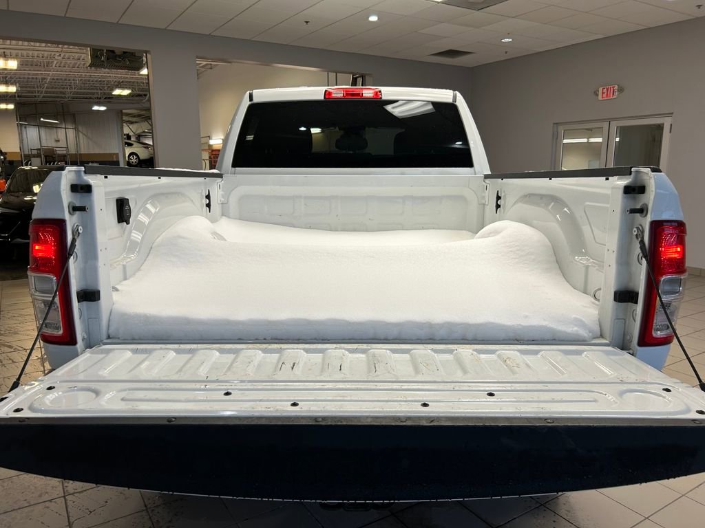 Used 2022 RAM 2500 Big Horn w/ Cold Weather Group image 25
