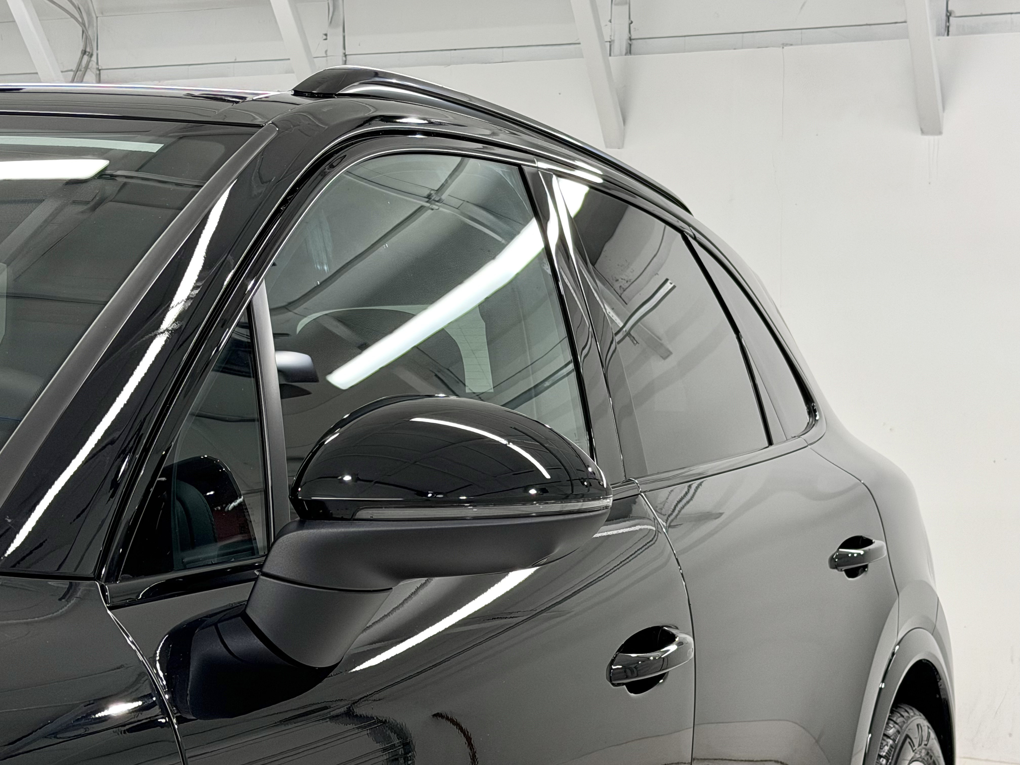 New 2026 Porsche Cayenne AWD/4WD image 19