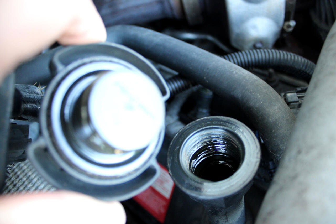 Used 2005 Ford F250 XL image 25