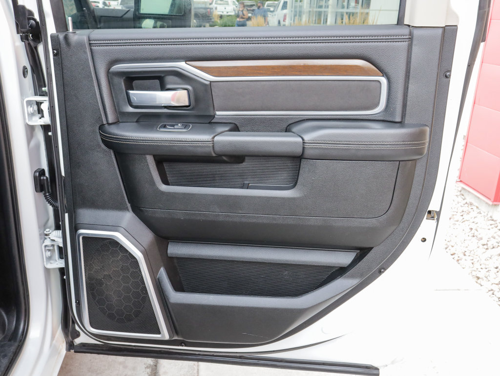 Used 2024 RAM 2500 Laramie AWD/4WD image 29