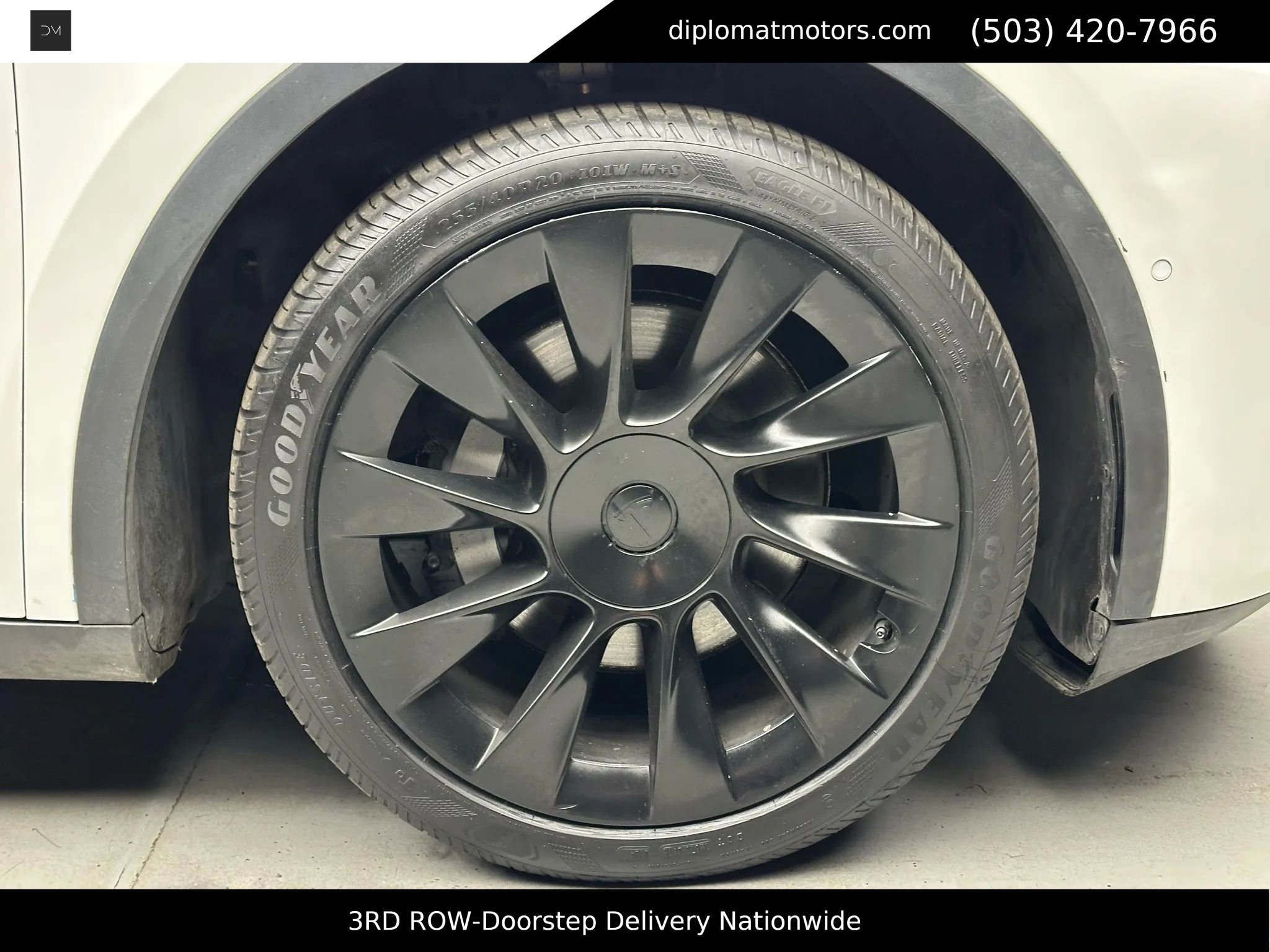Used 2022 Tesla Model Y Long Range image 34