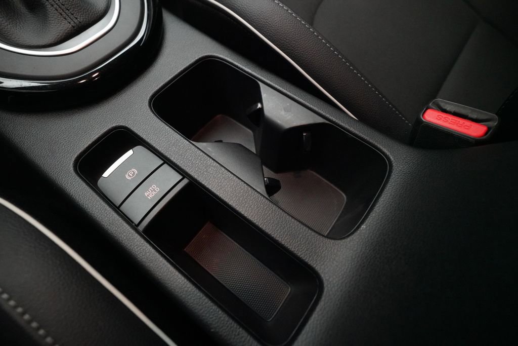 Certified 2024 Kia Forte GT-Line image 16