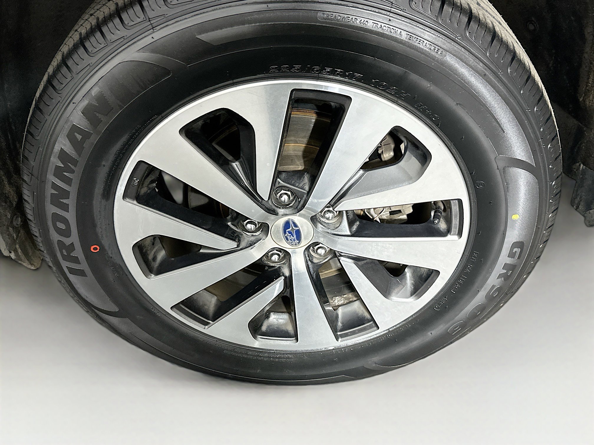 Used 2021 Subaru Outback Premium image 11