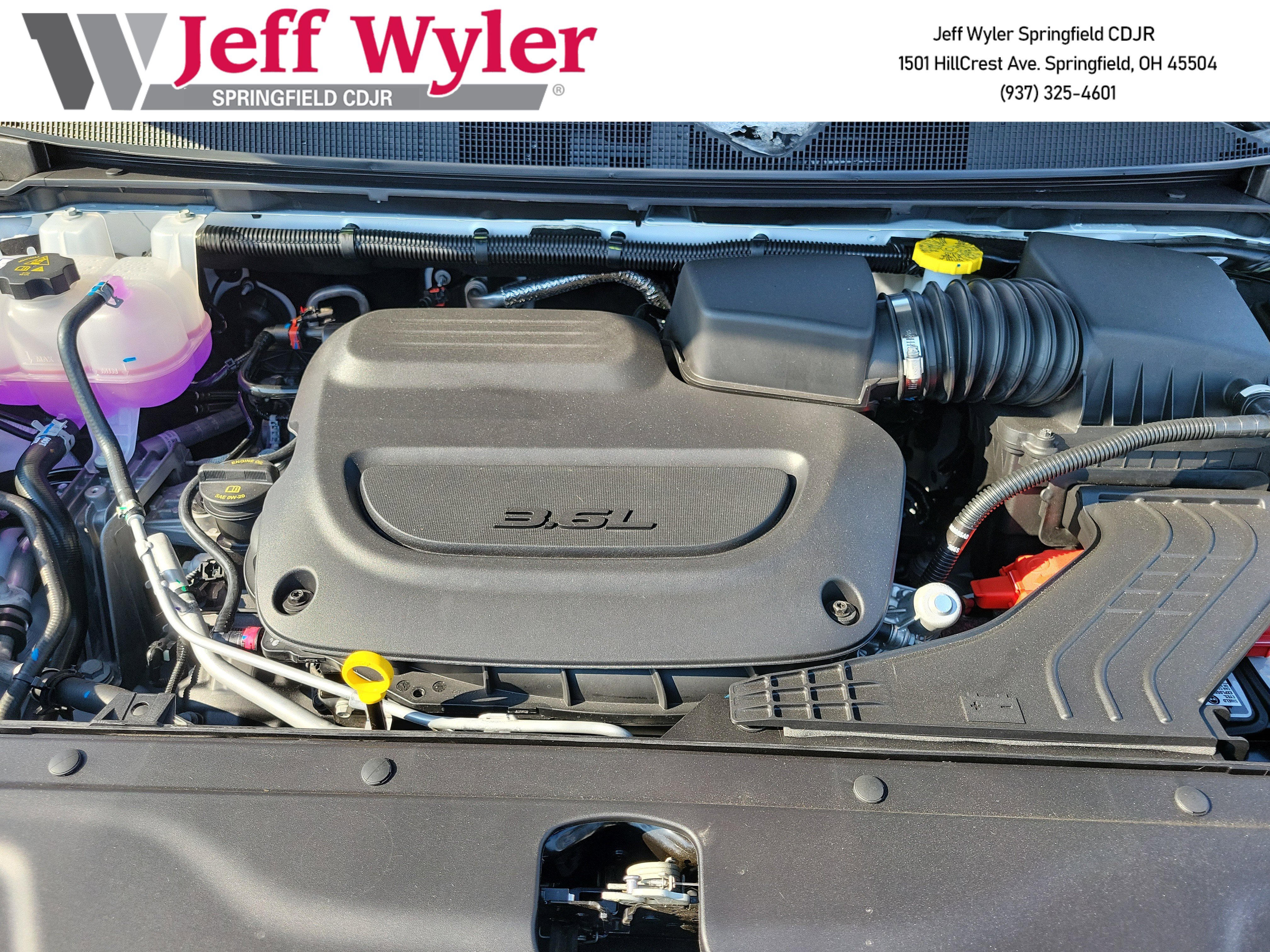 New 2026 Chrysler Pacifica Select image 17