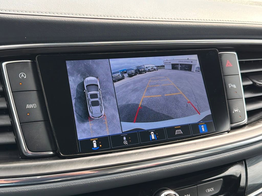 Used 2024 Buick Enclave Premium image 16