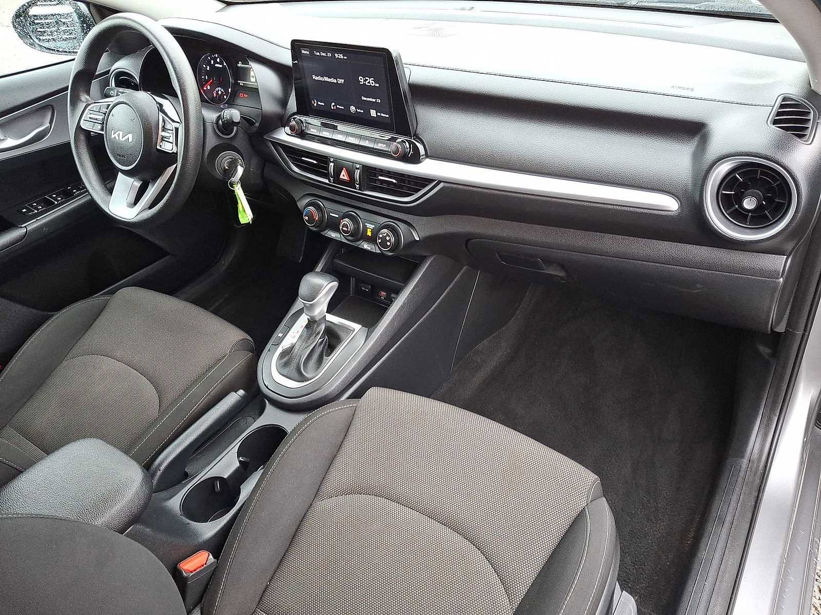 Used 2022 Kia Forte LXS image 31