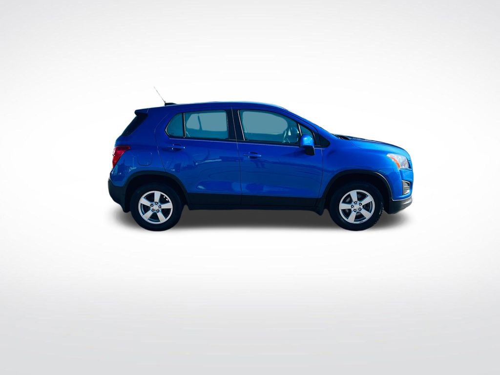 Used 2016 Chevrolet Trax LS w/ LPO, Protection Package image 9