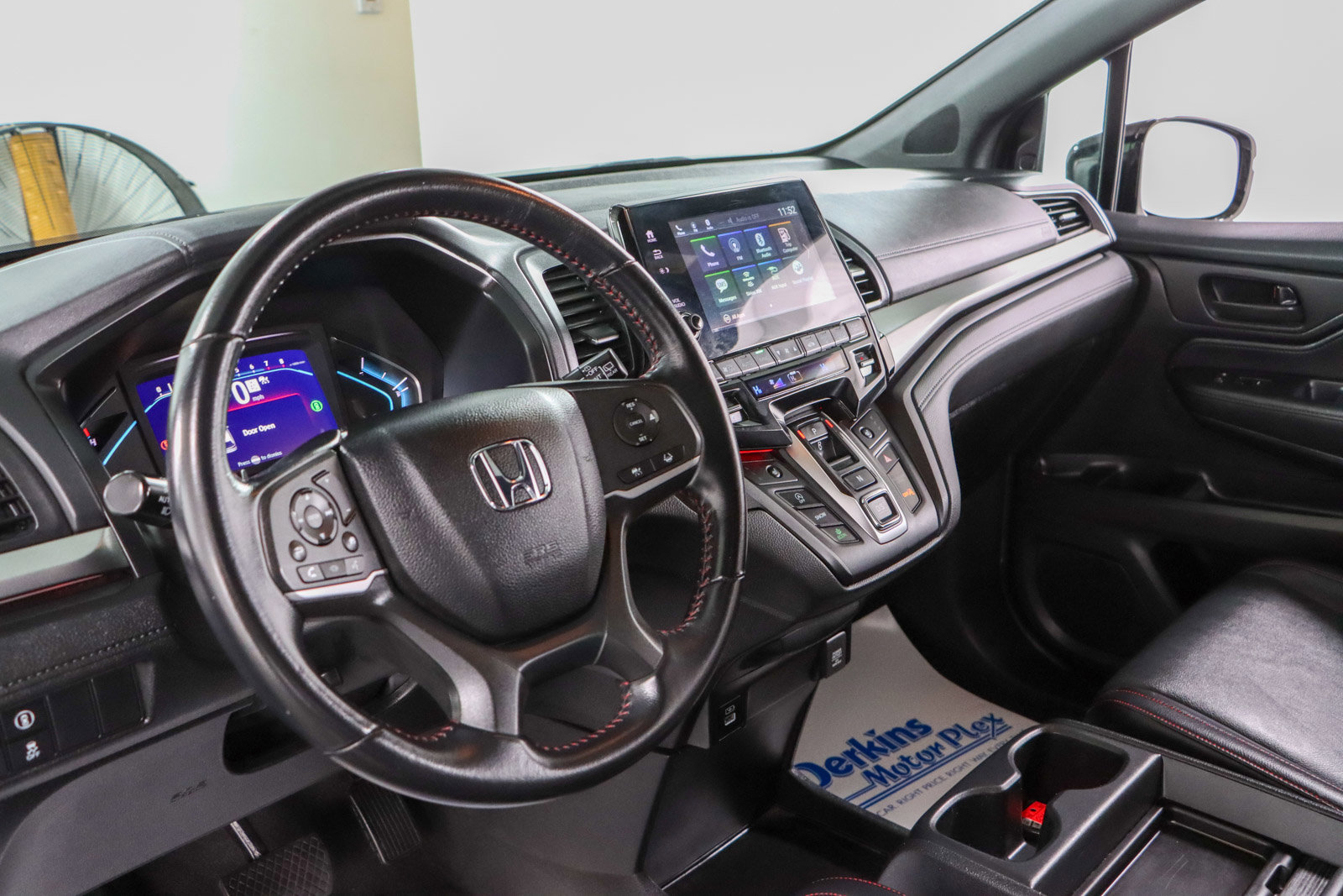 Used 2024 Honda Odyssey Sport image 23