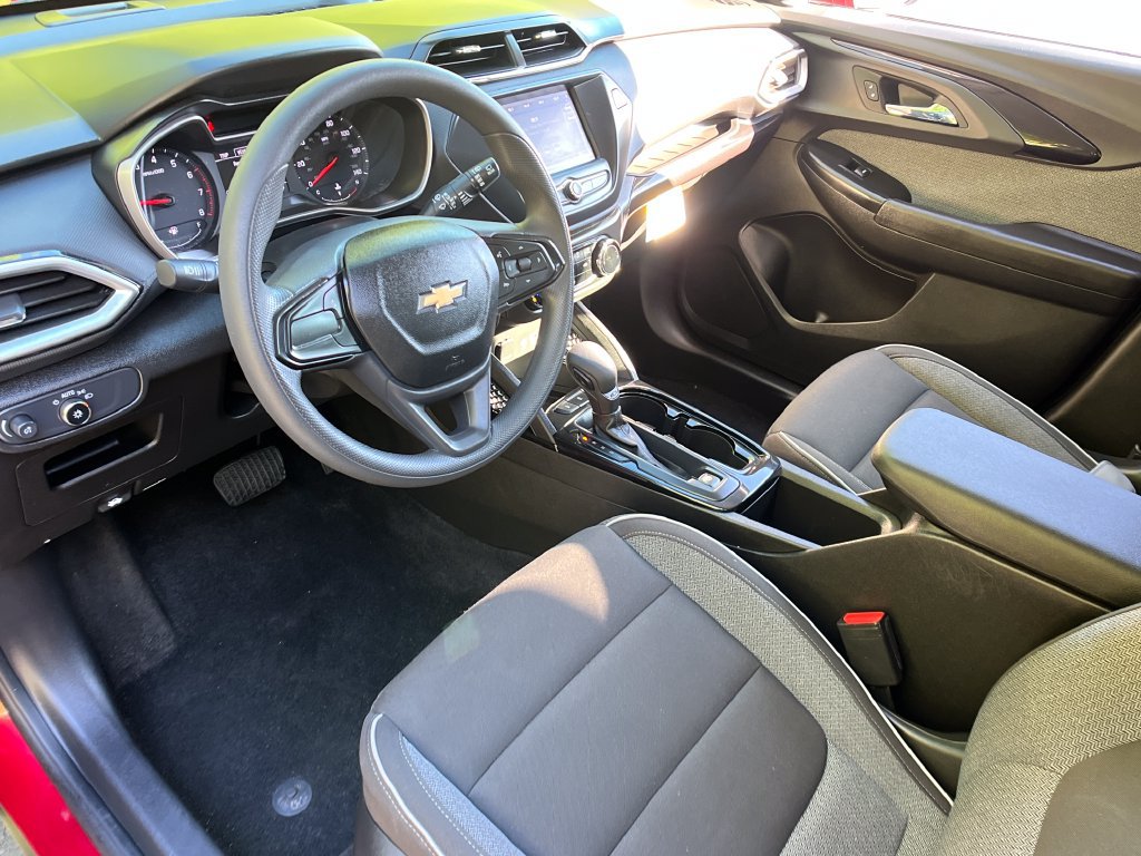 Used 2021 Chevrolet TrailBlazer LS FWD image 10