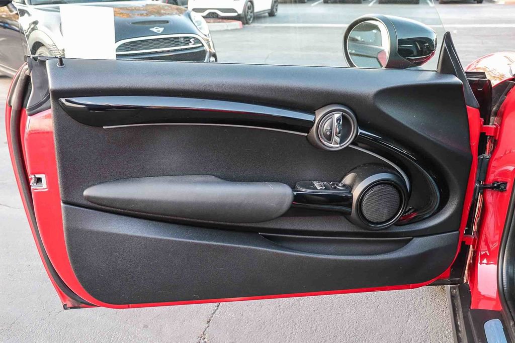 Used 2023 MINI Cooper S image 22