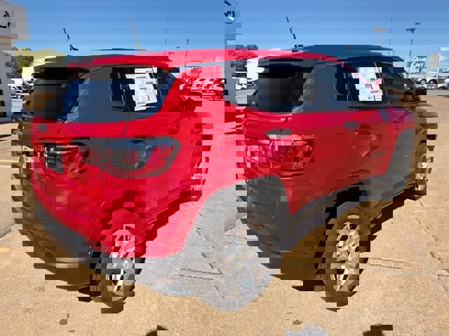 New 2024 Jeep Compass Sport image 15