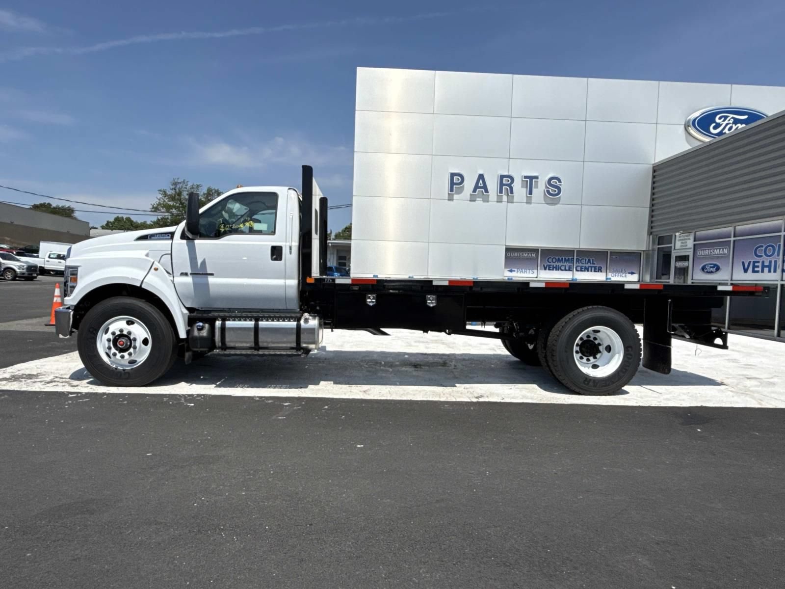 New 2027 Ford F650 2WD Regular Cab Super Duty image 6