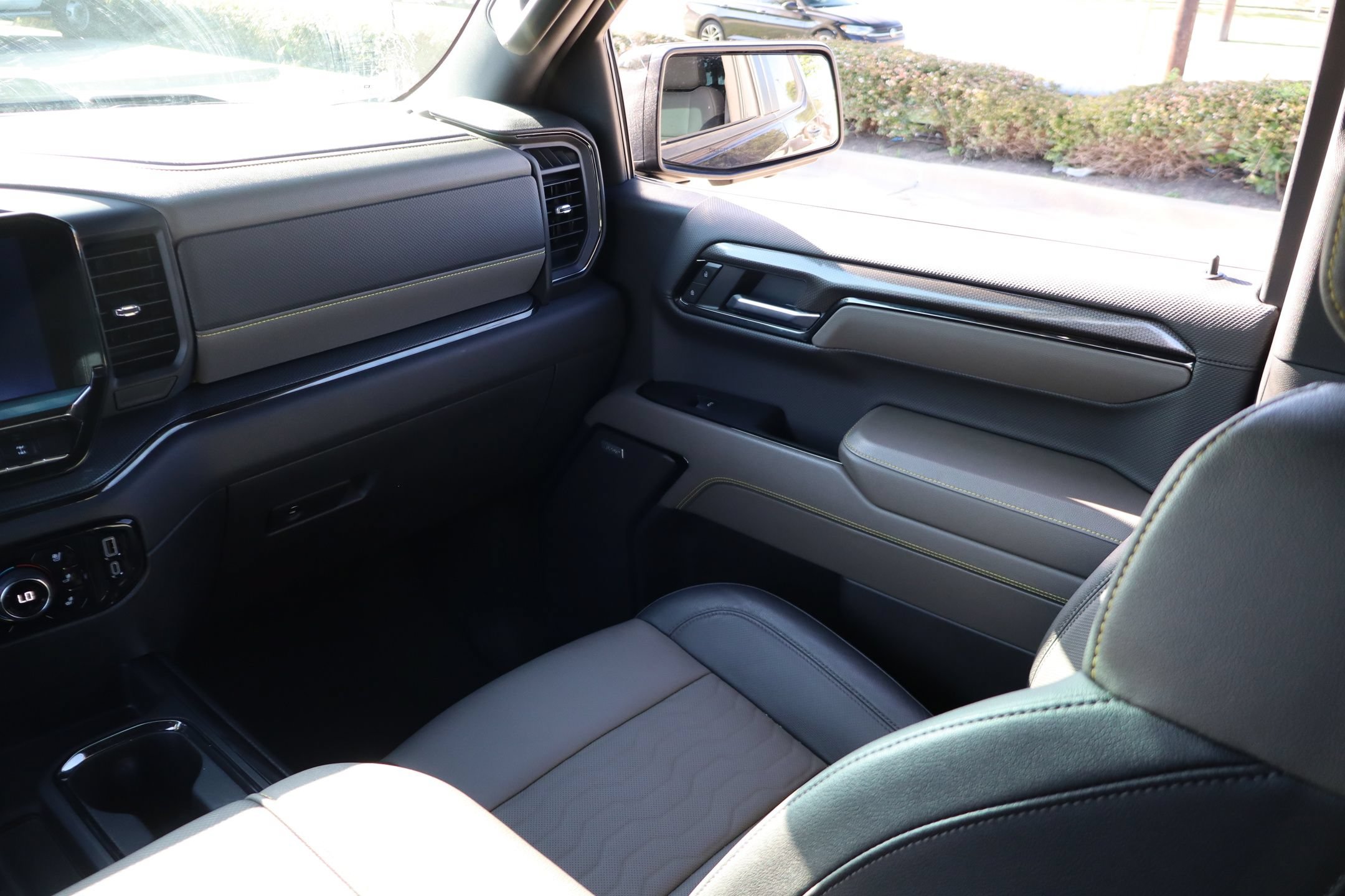 Used 2023 Chevrolet Silverado 1500 ZR2 AWD/4WD image 25