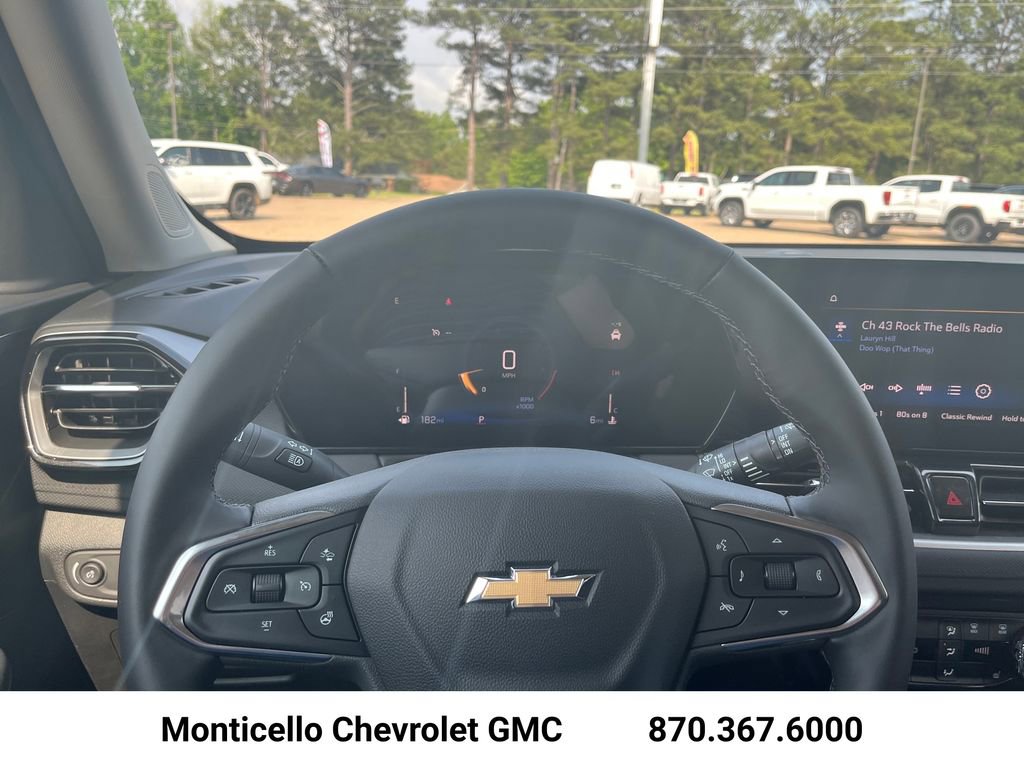 New 2026 Chevrolet TrailBlazer LT w/ Convenience Package FWD image 12