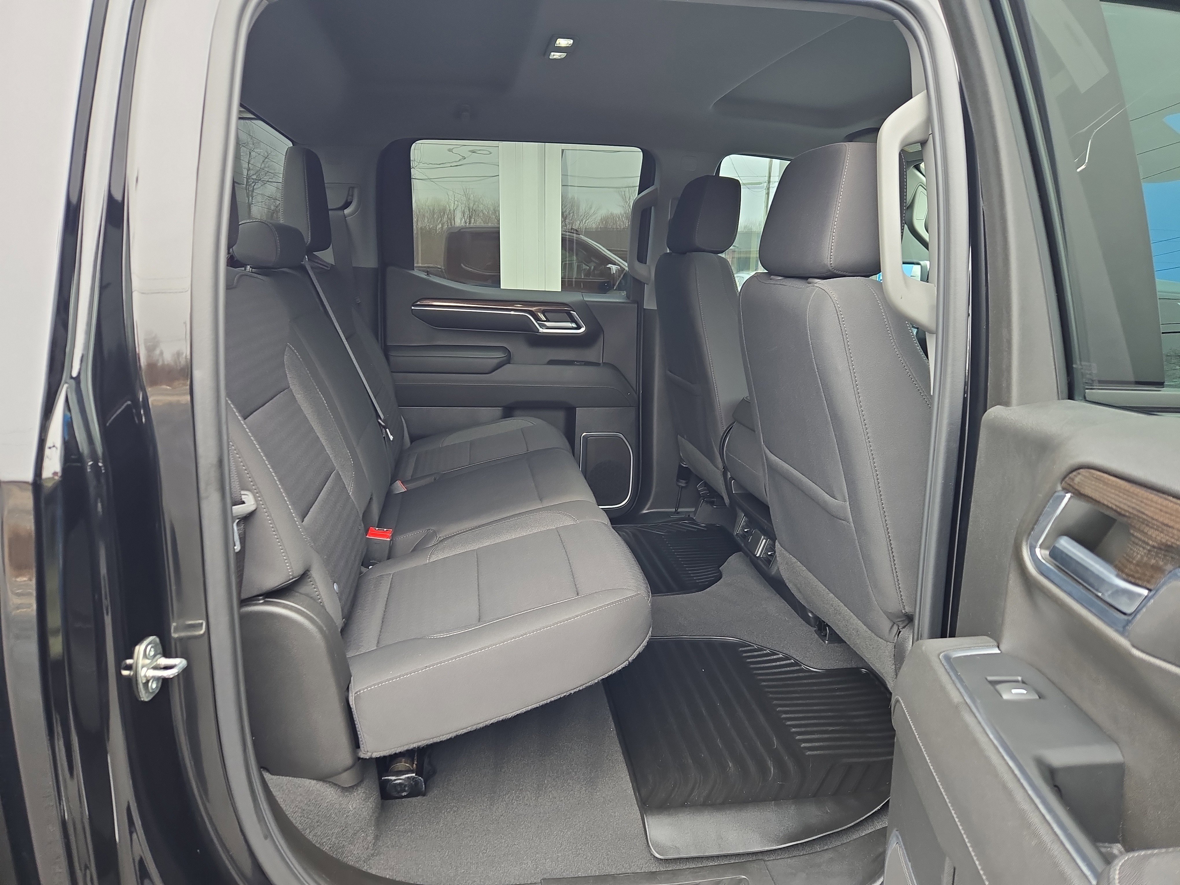 Certified 2023 Chevrolet Silverado 1500 LT AWD/4WD image 22