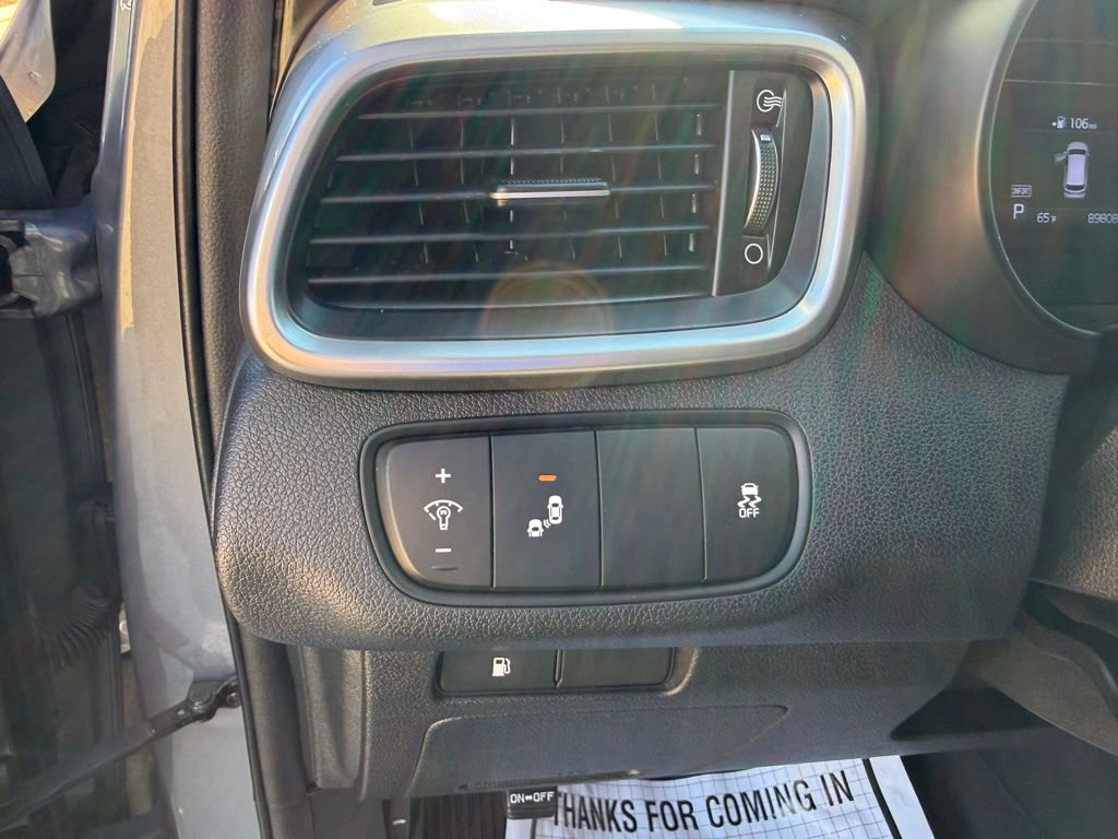 Used 2020 Kia Sorento S image 11