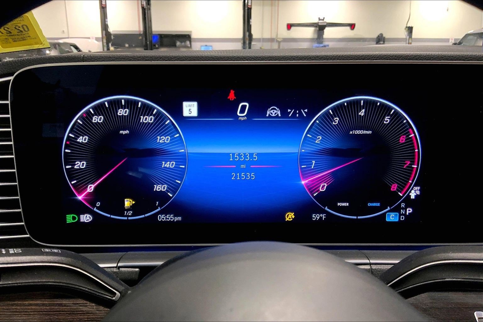 Used 2024 Mercedes-Benz GLS 450 4MATIC image 24