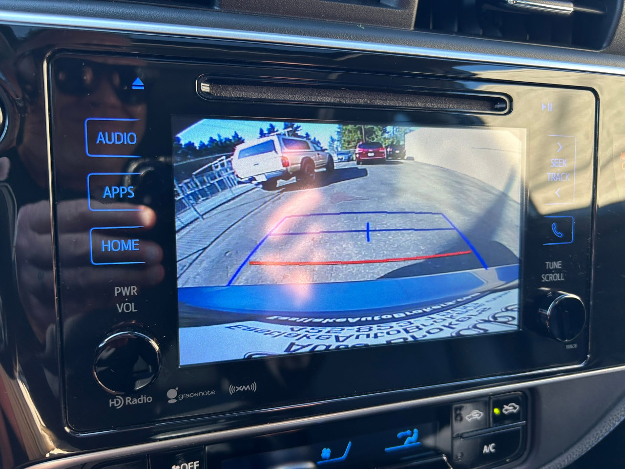 Used 2019 Toyota Corolla XSE image 12