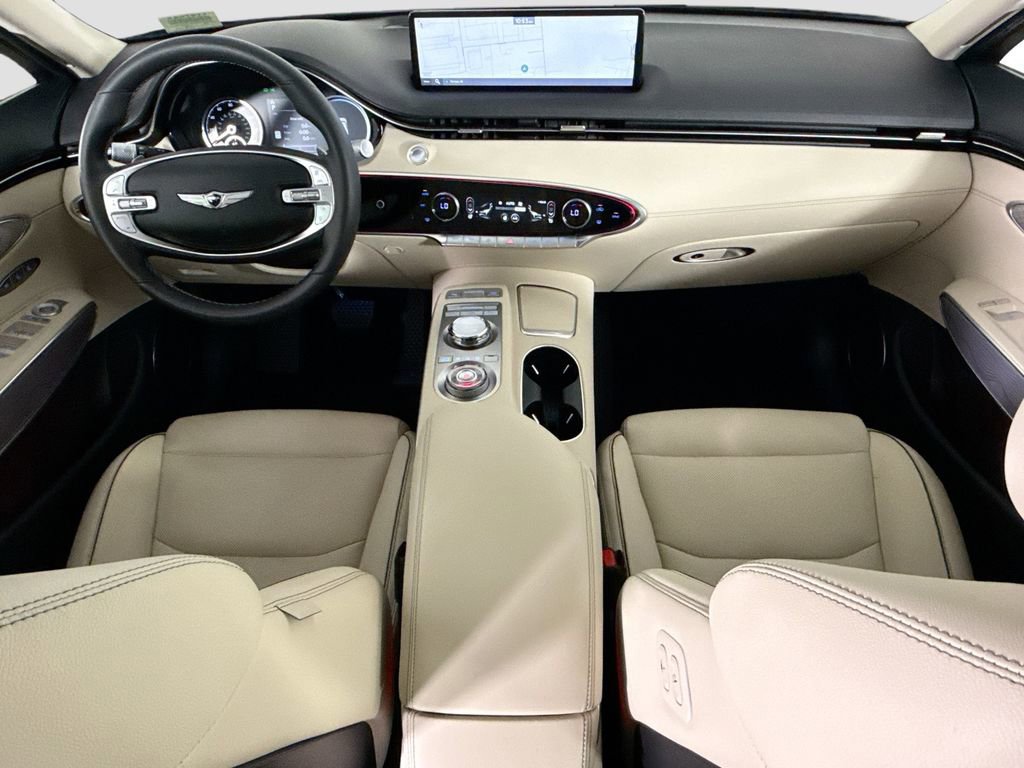 Used 2025 Genesis GV70 2.5T w/ Advanced Package AWD/4WD image 13