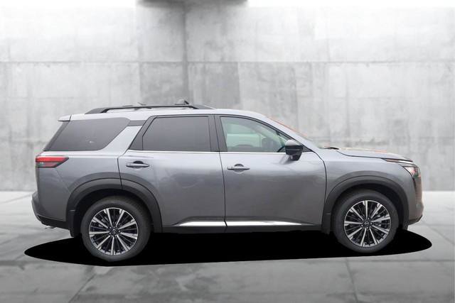 New 2026 Nissan Pathfinder Platinum AWD/4WD image 5
