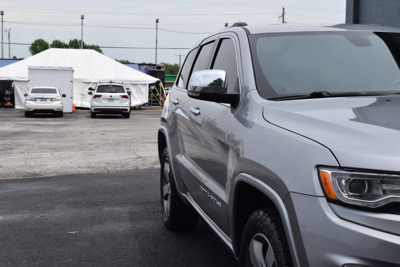 Used 2015 Jeep Grand Cherokee Overland image 17