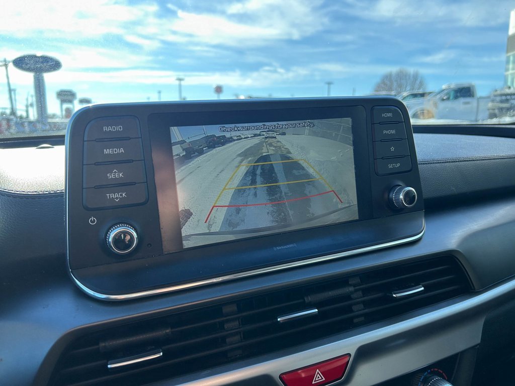 Used 2021 Kia Telluride LX image 19