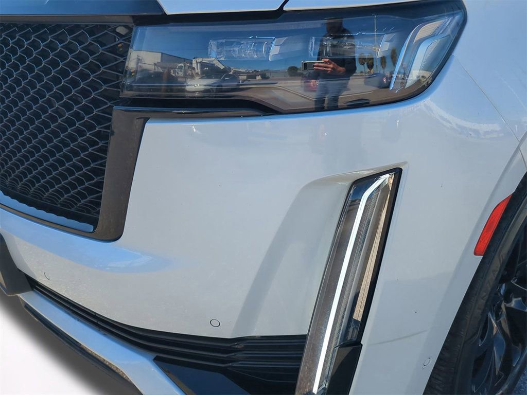 Used 2022 Cadillac Escalade ESV Sport w/ Touring Package image 10