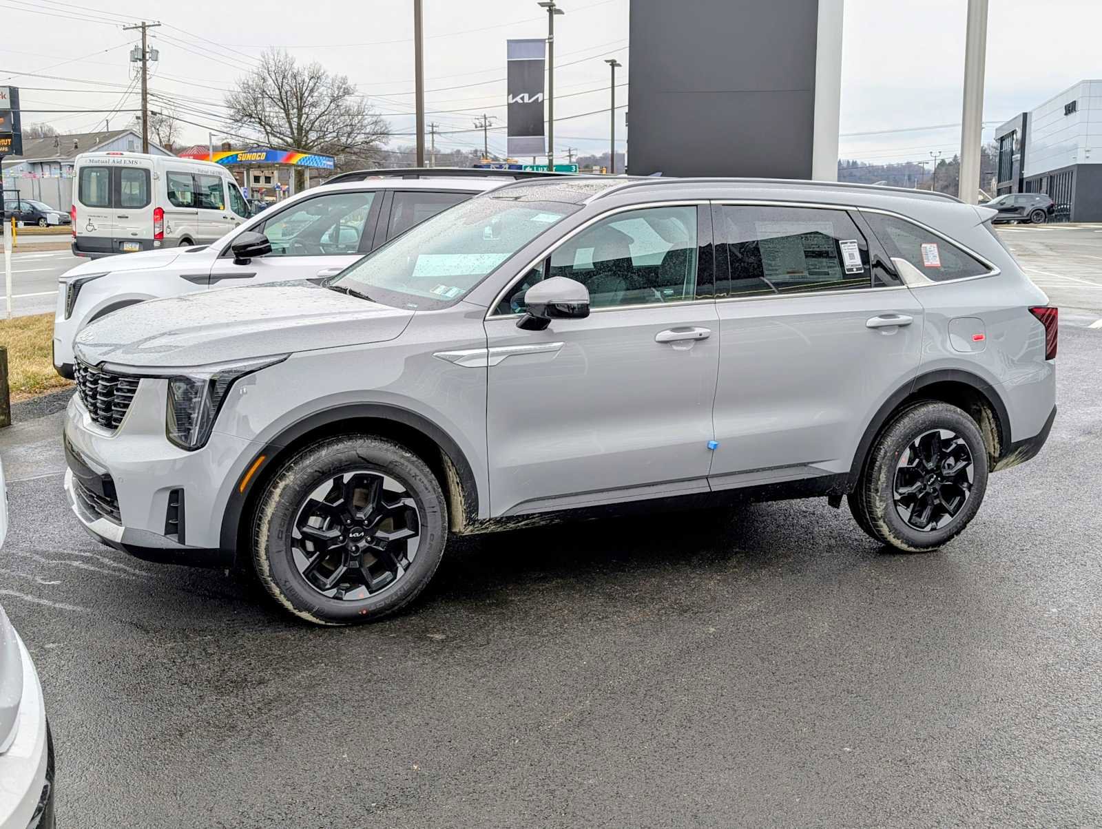 New 2026 Kia Sorento S w/ S Panoramic Sunroof Package