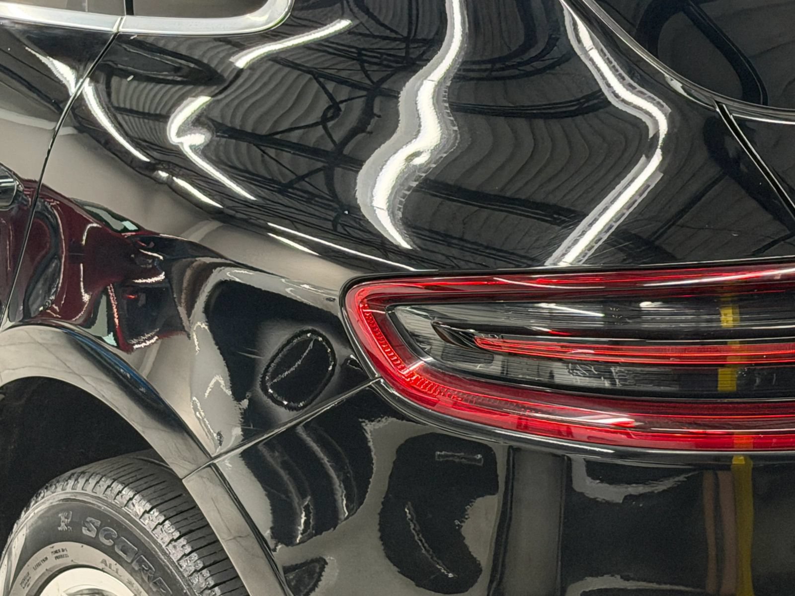 Used 2016 Porsche Macan S w/ Premium Package Plus AWD/4WD image 12