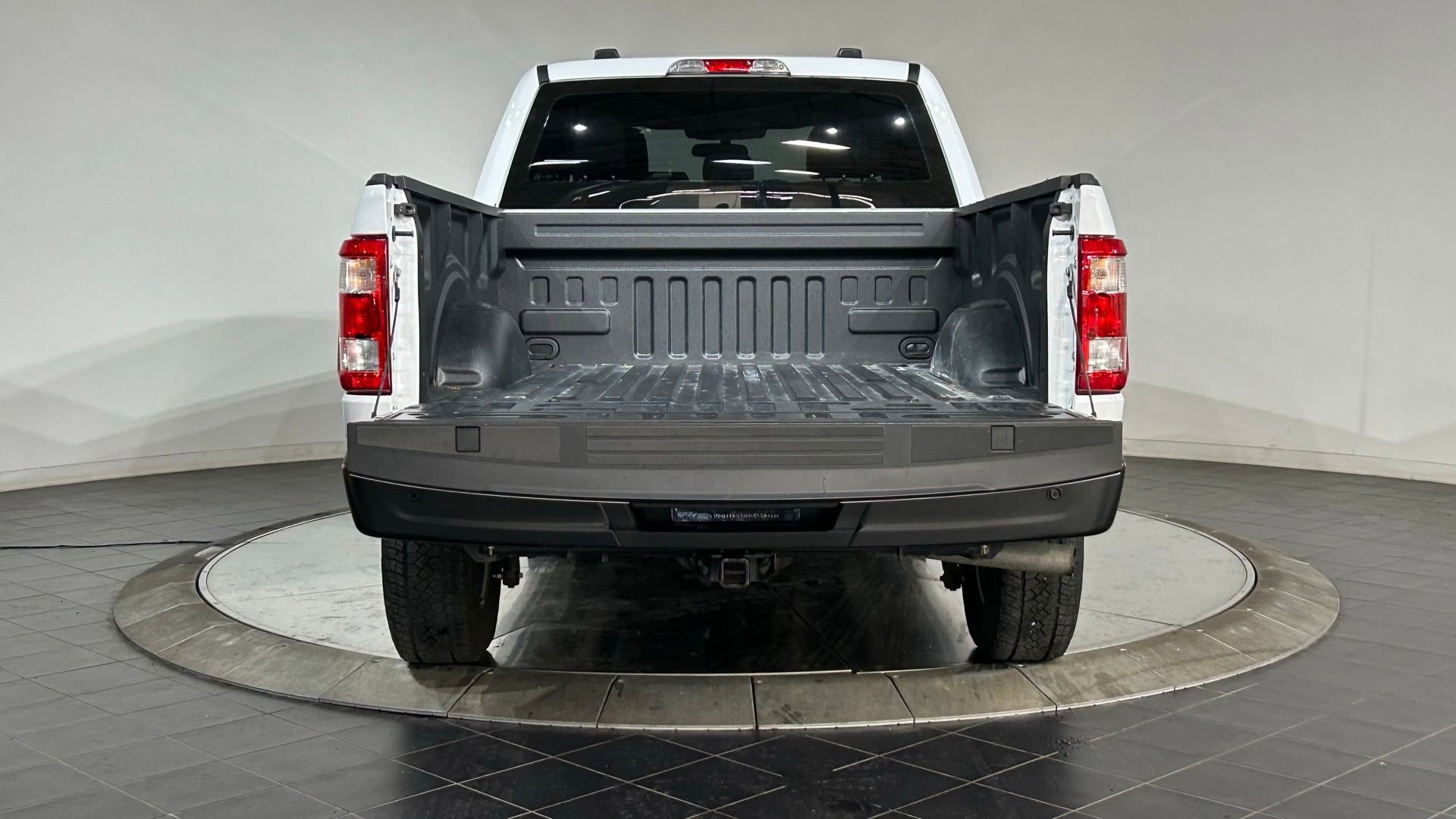 Used 2023 Ford F150 XL RWD image 22